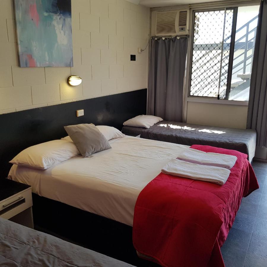 Motel Lodge Rockhampton Eksteriør billede